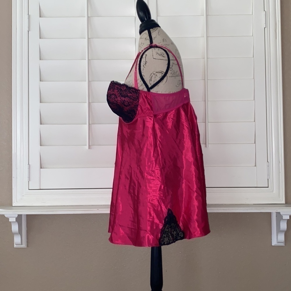 Cacique hot pink black lace babydoll chemise - Picture 3 of 12